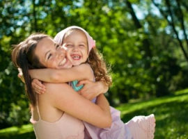 "Бомбардування любов'ю": від теорії до практики