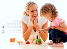 Як правильно хвалити своїх дітей